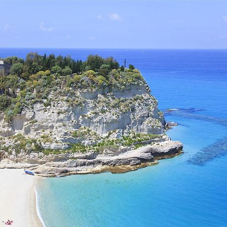 Campus Dei - Tropea Rooms Екстериор снимка