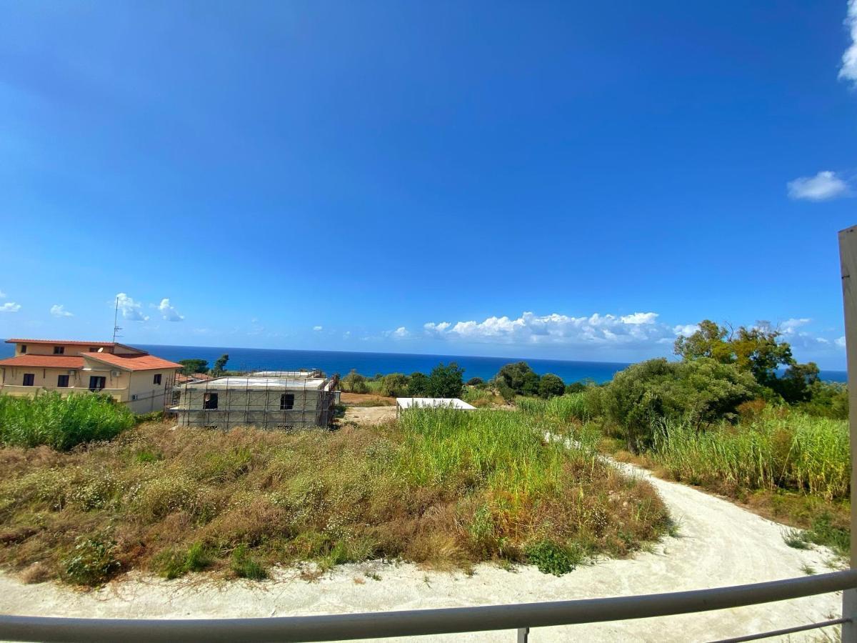 Campus Dei - Tropea Rooms Екстериор снимка
